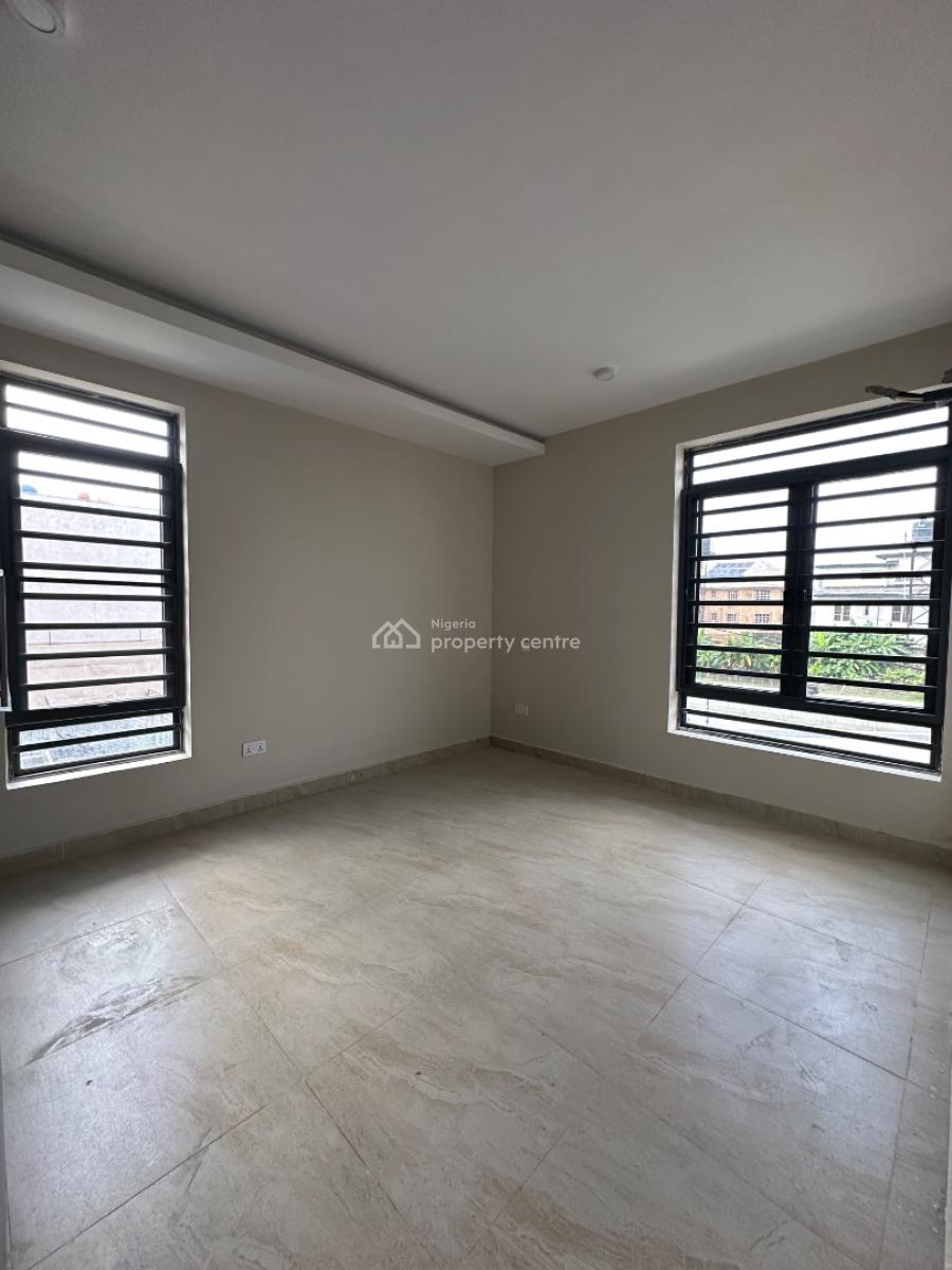 Lovely 3 Bedroom Apartment, Lekki Phase 1, Lekki, Lagos, Flat / Apartment for Sale