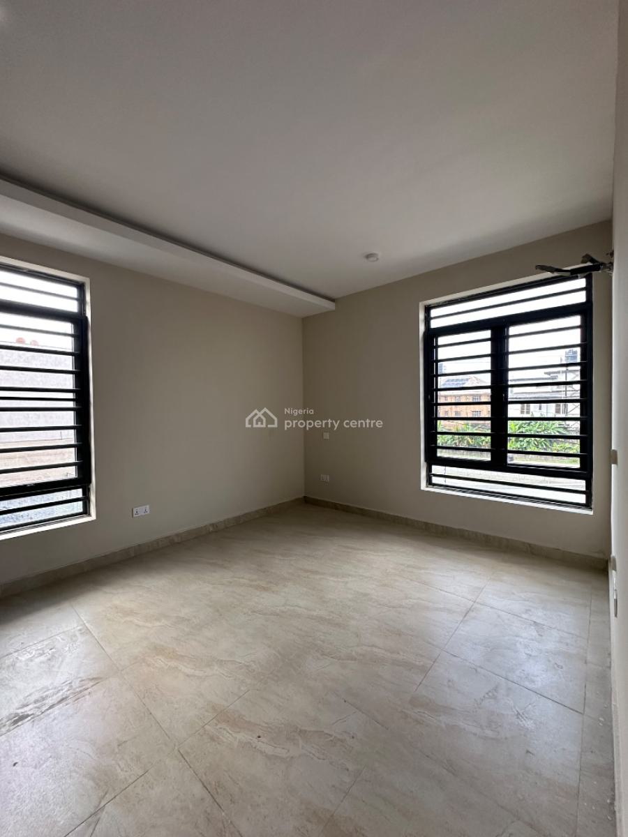 Lovely 3 Bedroom Apartment, Lekki Phase 1, Lekki, Lagos, Flat / Apartment for Sale