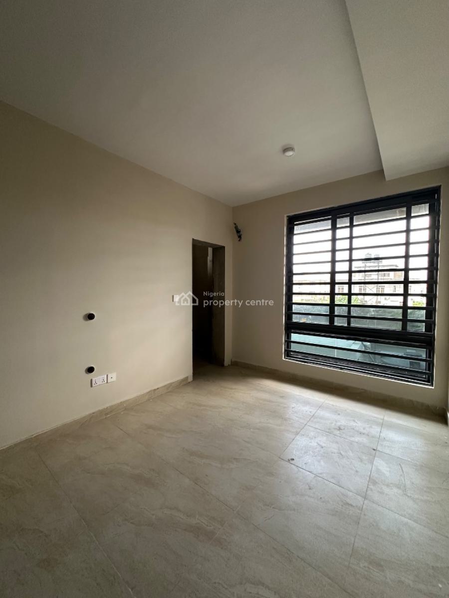 Lovely 3 Bedroom Apartment, Lekki Phase 1, Lekki, Lagos, Flat / Apartment for Sale