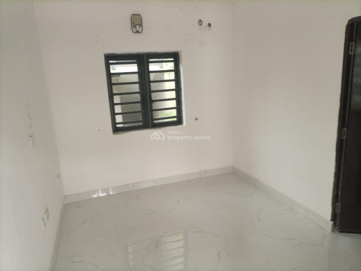 2 Bedroom Flat, Off Queens Drive, Ikoyi, Lagos, Flat / Apartment for Rent