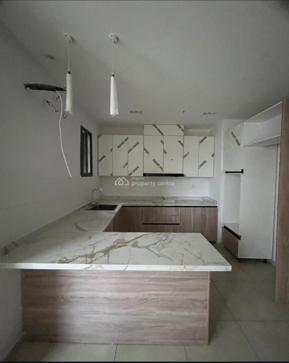 Nicely Finished 2 Bedroom Apartment, Ologolo, Lekki, Lagos, Flat / Apartment for Sale