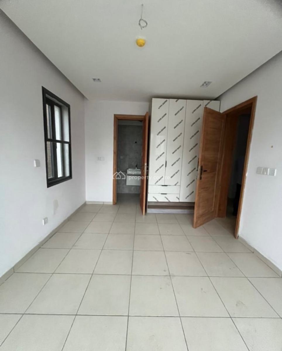 Nicely Finished 2 Bedroom Apartment, Ologolo, Lekki, Lagos, Flat / Apartment for Sale