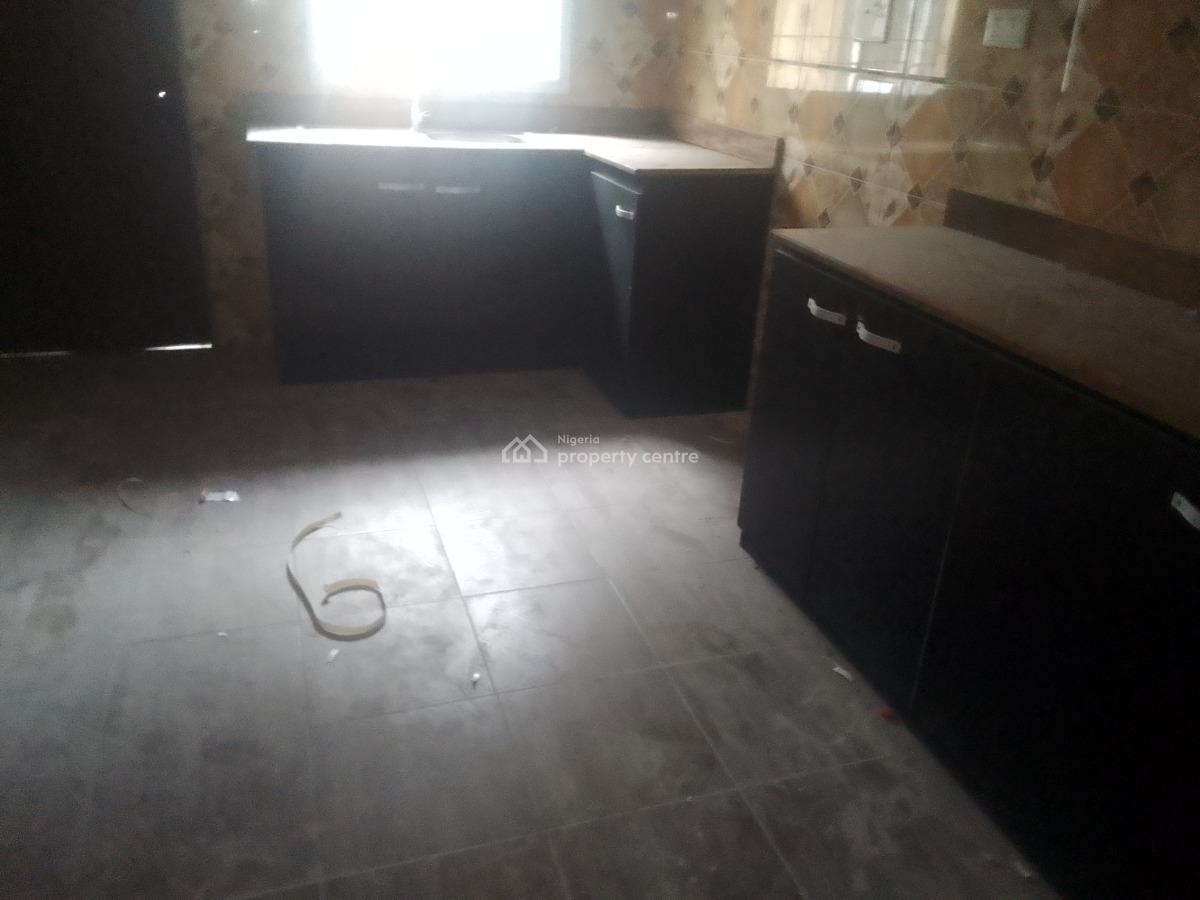 Spacious Luxury 2 Bedroom Flat with Excellent, Greenland Estate, Ogombo, Ajah, Lagos, Flat / Apartment for Rent