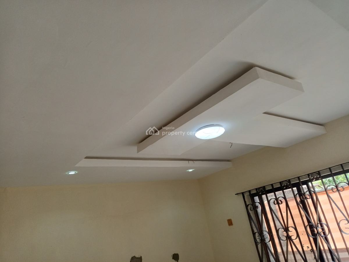 Well Refurbished 2 Bedroom Luxury Apartment, New Road Before Chevron, Lekki, Lagos, Flat / Apartment for Rent