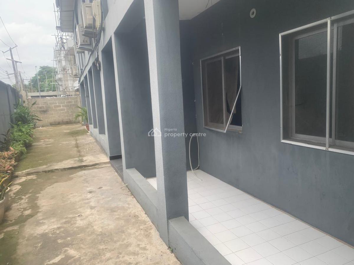 Spacious 3 Bedroom Gf Flat, Oduduwa Crescent, Ikeja Gra, Ikeja, Lagos, Office Space for Rent