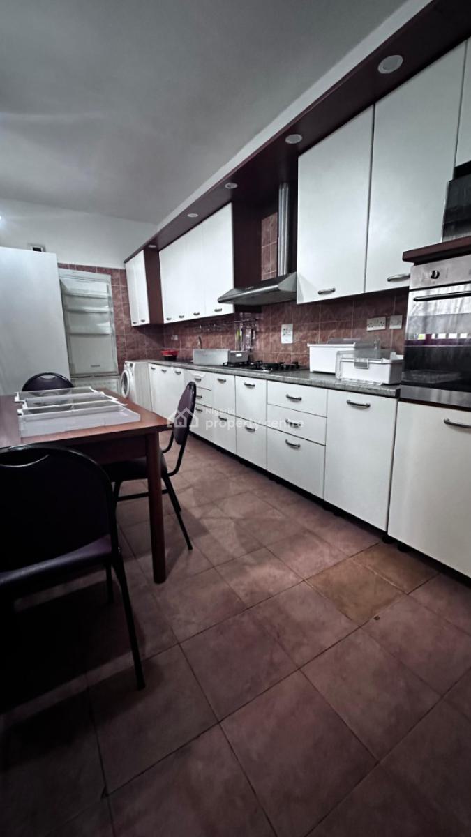 Neatly Maintained 2 Bedroom Furnished Flat, Old Ikoyi, Ikoyi, Lagos, Flat / Apartment for Rent