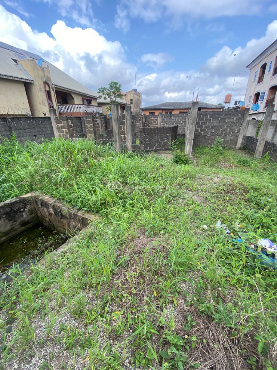 Complete Dry, Fenced, Gated Full Plot of Land with C of O, Off Aiyelegun Road, Bucknor, Isolo, Lagos, Residential Land for Sale