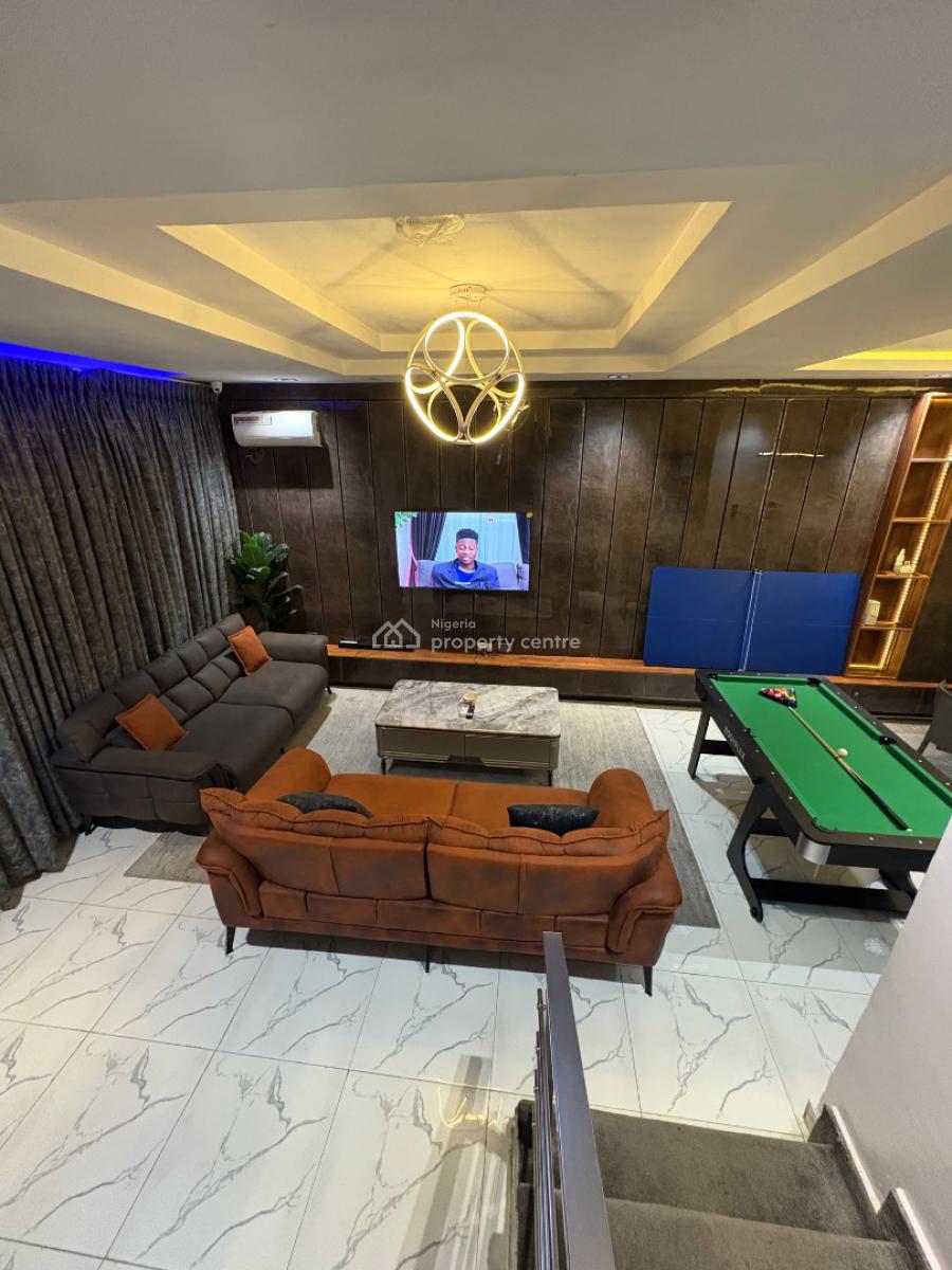 Luxury 3 Bedroom Apartment, Lagos Business School, Sangotedo, Ajah, Lagos, Flat / Apartment Short Let