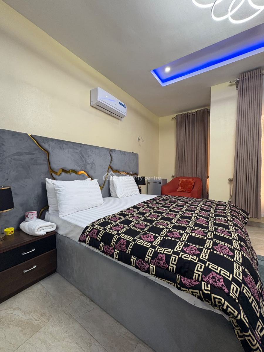 Luxury 3 Bedroom Apartment, Lagos Business School, Sangotedo, Ajah, Lagos, Flat / Apartment Short Let
