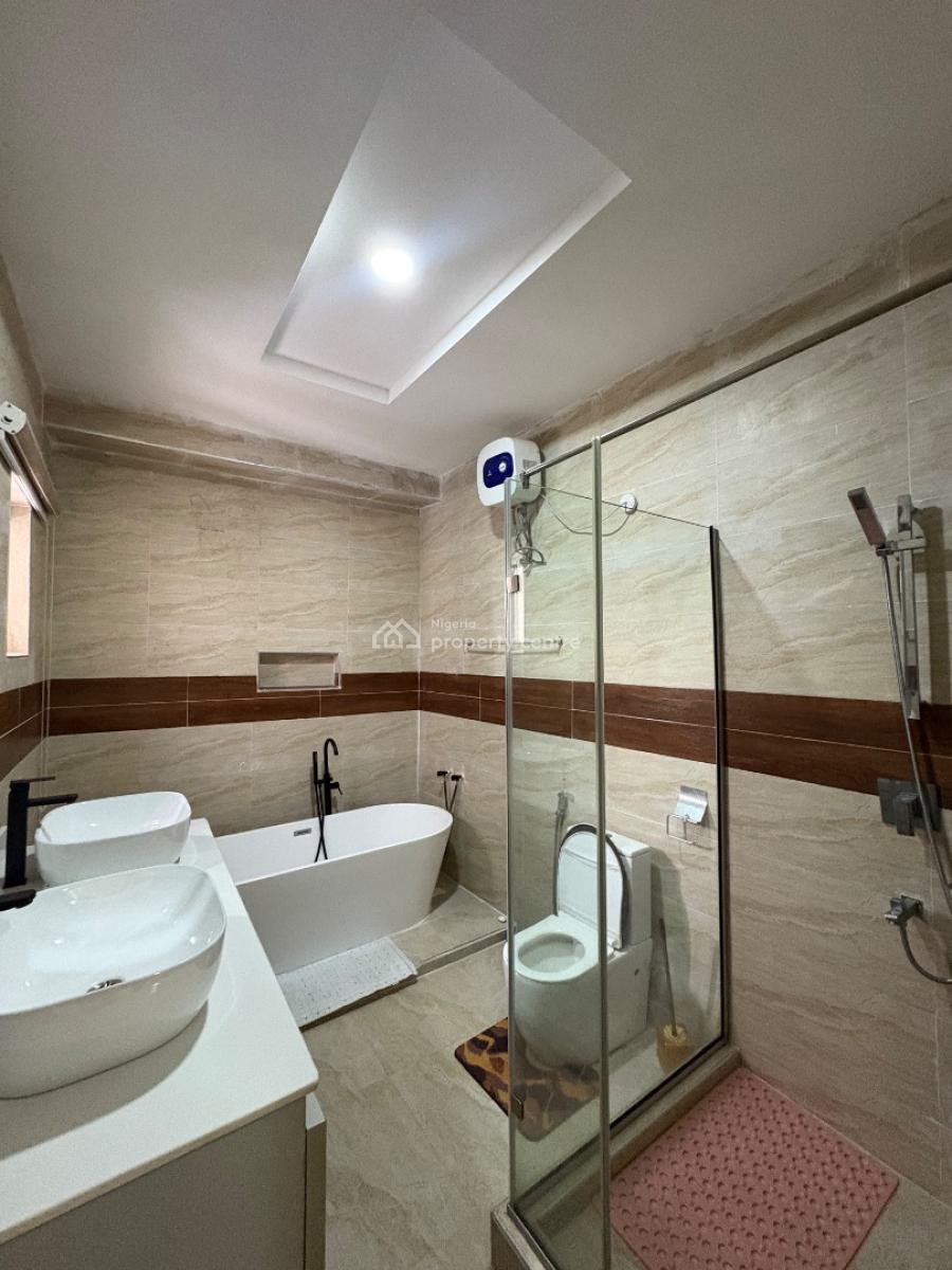 Luxury 3 Bedroom Apartment, Lagos Business School, Sangotedo, Ajah, Lagos, Flat / Apartment Short Let