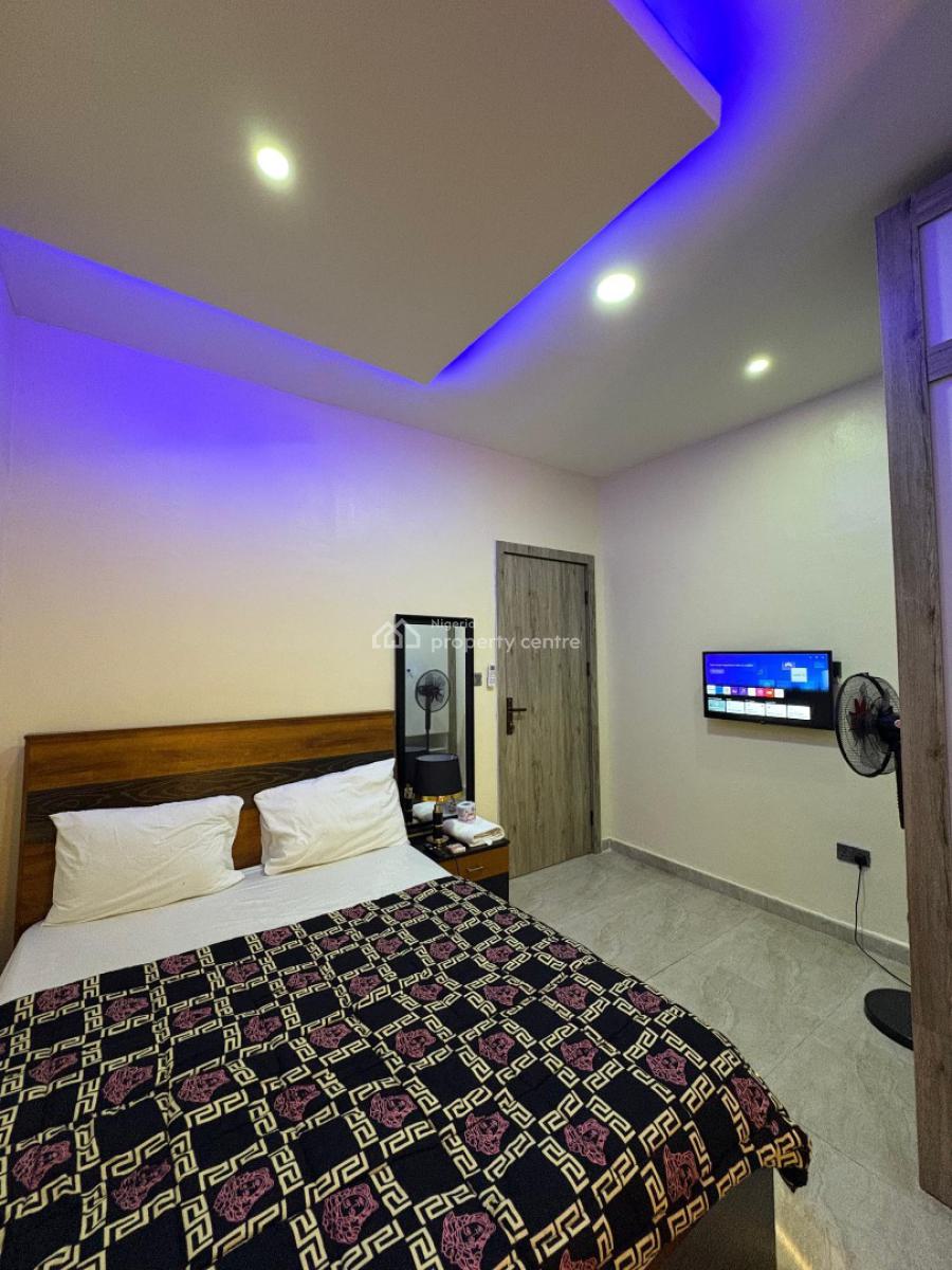 Luxury 3 Bedroom Apartment, Lagos Business School, Sangotedo, Ajah, Lagos, Flat / Apartment Short Let