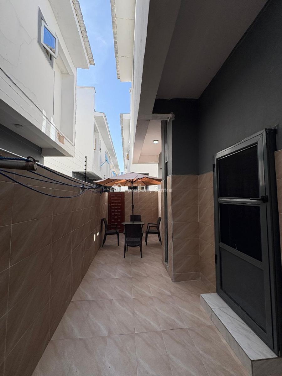 Luxury 3 Bedroom Apartment, Lagos Business School, Sangotedo, Ajah, Lagos, Flat / Apartment Short Let