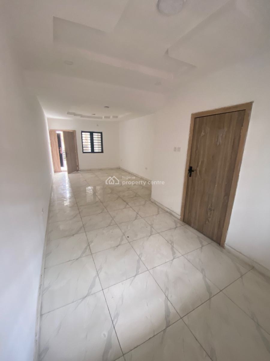 Luxury 3 Bedroom Apartment, Ilasan, Lekki, Lagos, Flat / Apartment for Sale