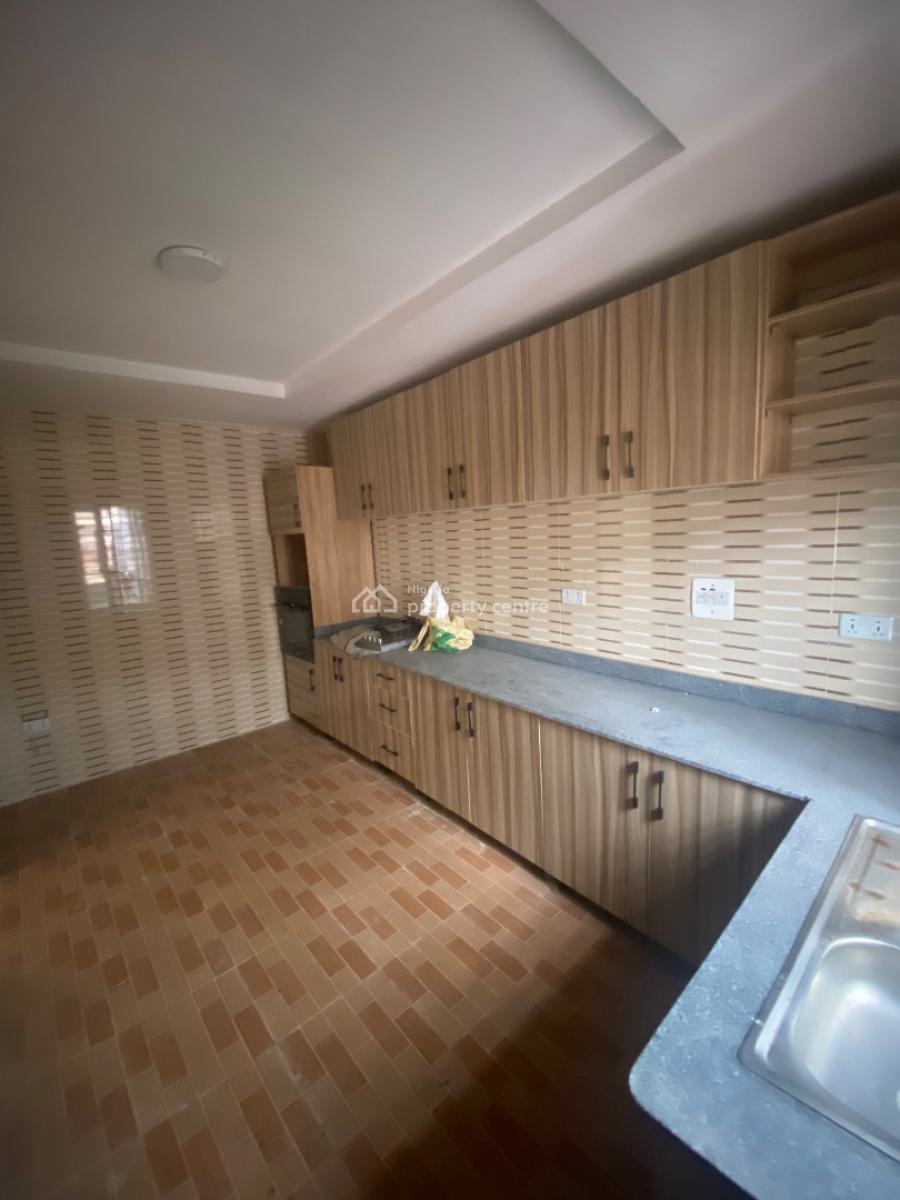 Luxury 3 Bedroom Apartment, Ilasan, Lekki, Lagos, Flat / Apartment for Sale