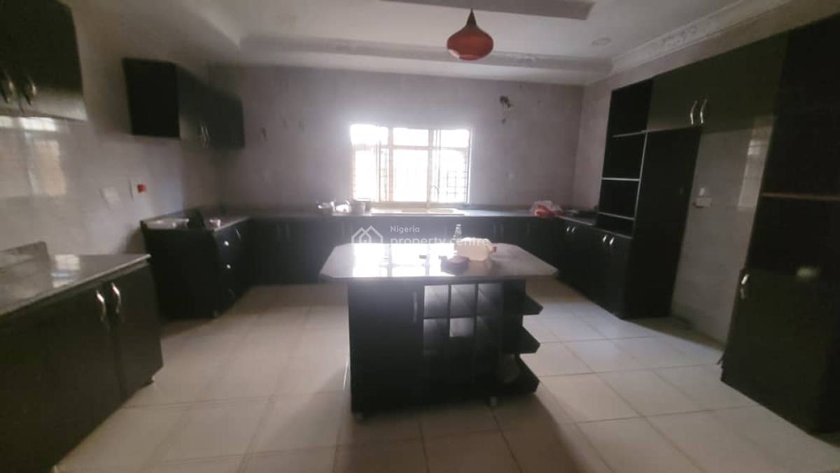 Luxurious Massive 7 Bedroom Fully-detached Duplex with Bq, By American International School, Durumi, Abuja, Detached Duplex for Rent