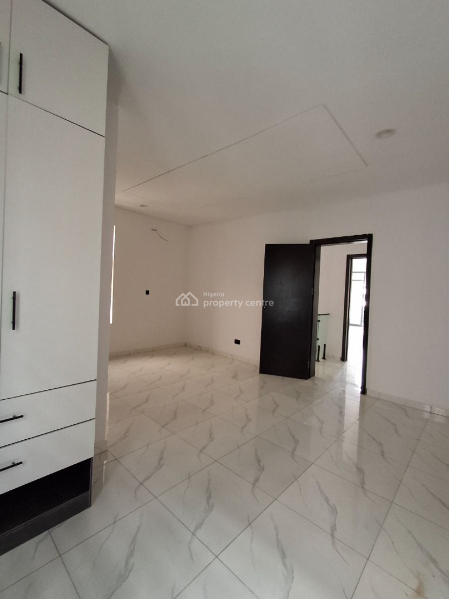 3 Bedroom Semi Detached Duplex, Ikota, Lekki Phase 2, Lekki, Lagos, Semi-detached Duplex for Sale