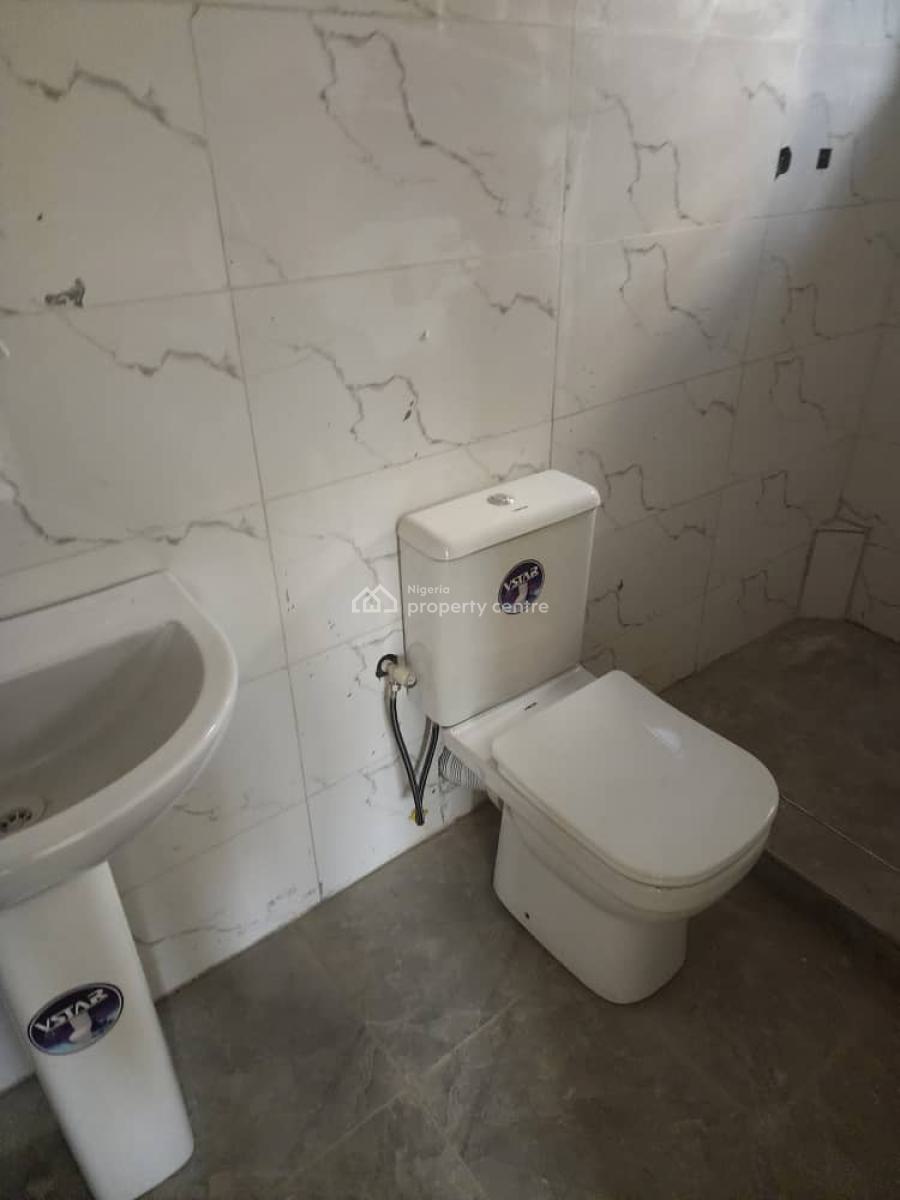 Newly Built 3 Bedroom Flat, Gaduwa, Song, Adamawa, Flat / Apartment for Rent