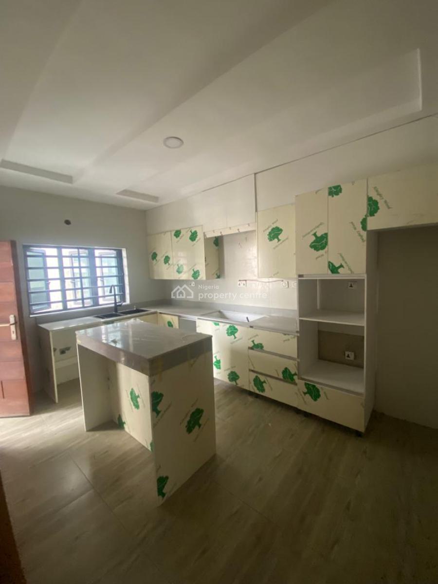 Brand New Serviced 4 Bedroom Terrace Duplex with Bq, By Petrocam Filling Station Lekki Right, Lekki Phase 1, Lekki, Lagos, House for Rent