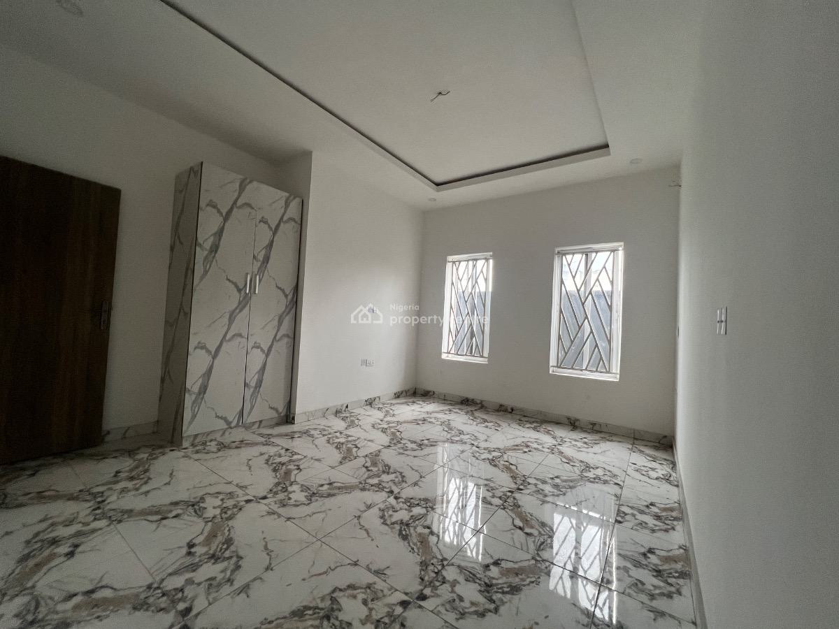 Luxury 2 Bedroom Apartment with a Bq, Ilaje, Ajah, Lagos, Flat / Apartment for Sale