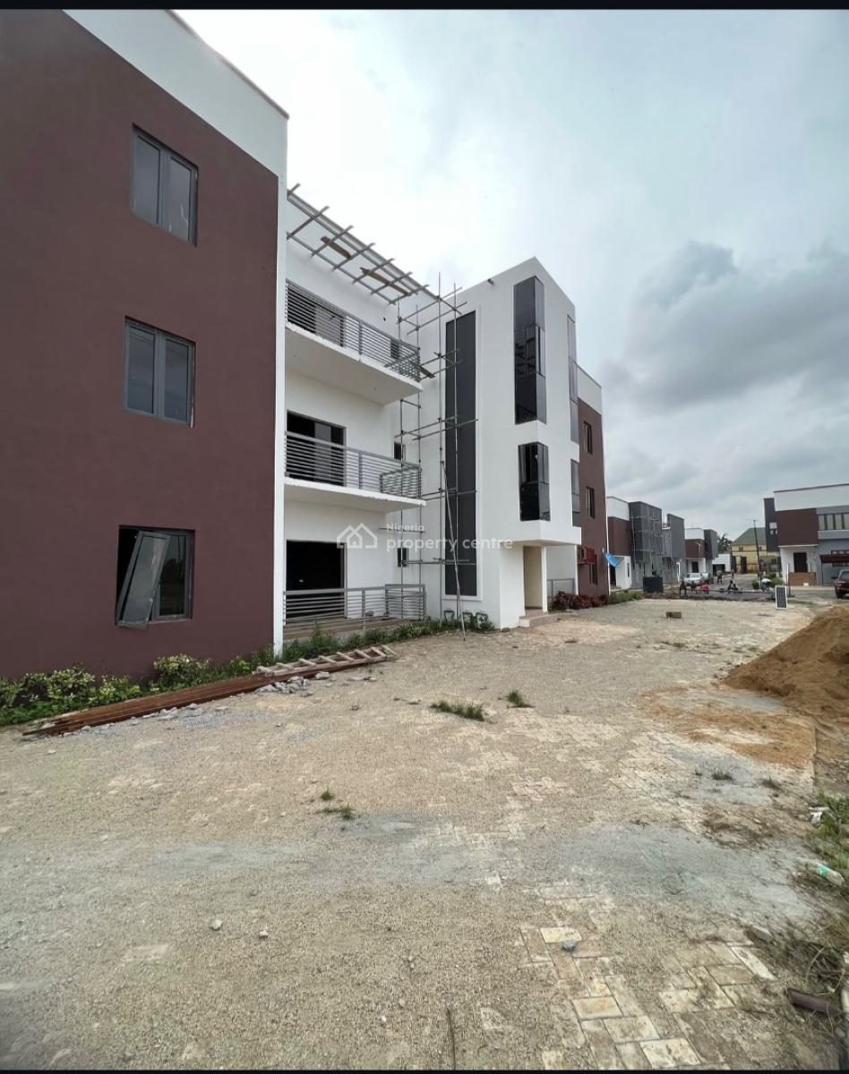 Beautifully Built 3 Bedroom Apartments, Fha (f.h.a), Lugbe District, Abuja, Flat / Apartment for Sale