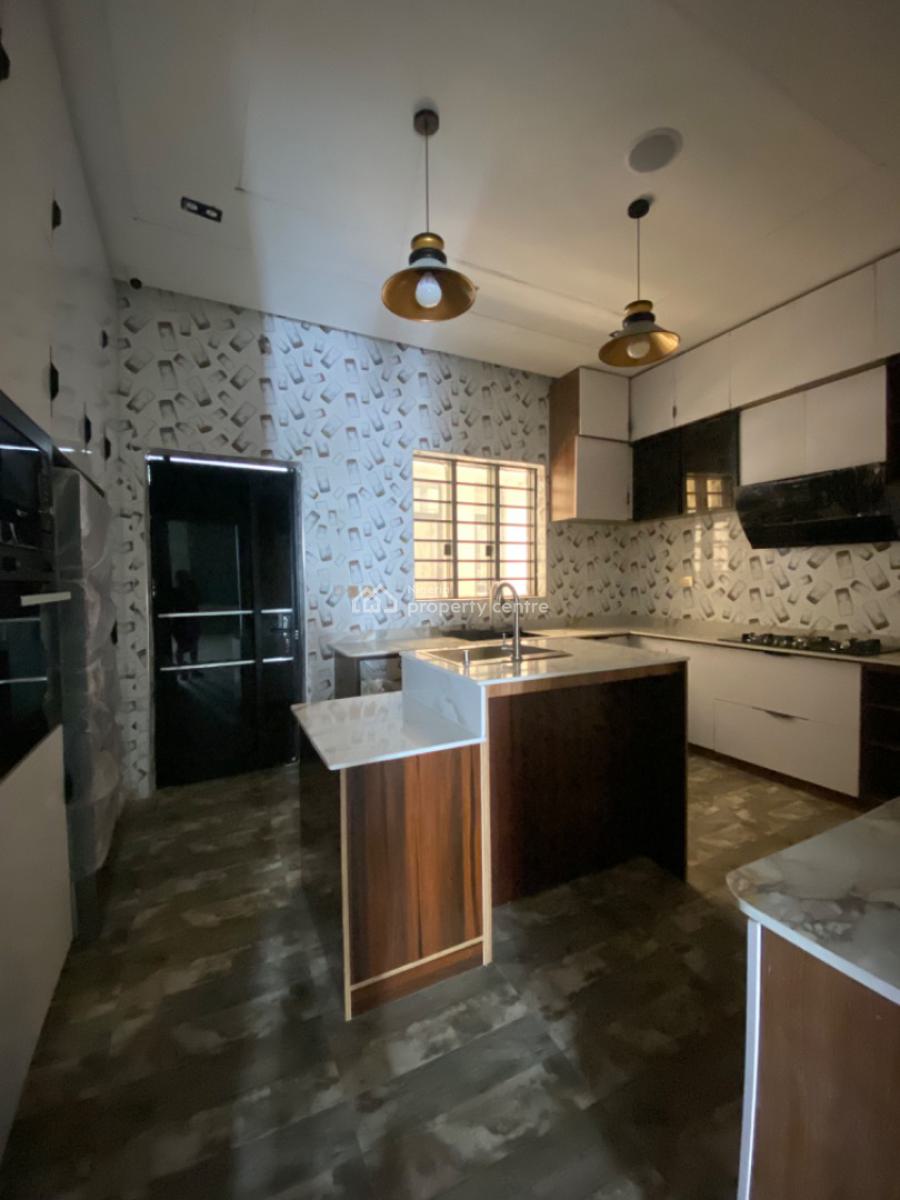 Nicely Built 5 Bedroom Fully Detached House, By Pinnock Estate, Osapa, Lekki, Lagos, Detached Duplex for Sale