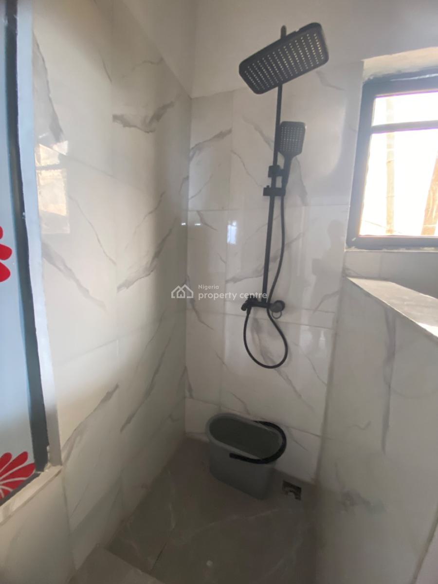 Well and Spacious New Penthouse, Peninsula Garden Estate, Olokonla, Ajah, Lagos, Mini Flat (room and Parlour) for Rent