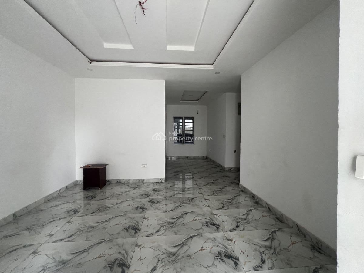 Luxury 2 Bedroom Apartment, Ilaje, Ajah, Lagos, Flat / Apartment for Sale