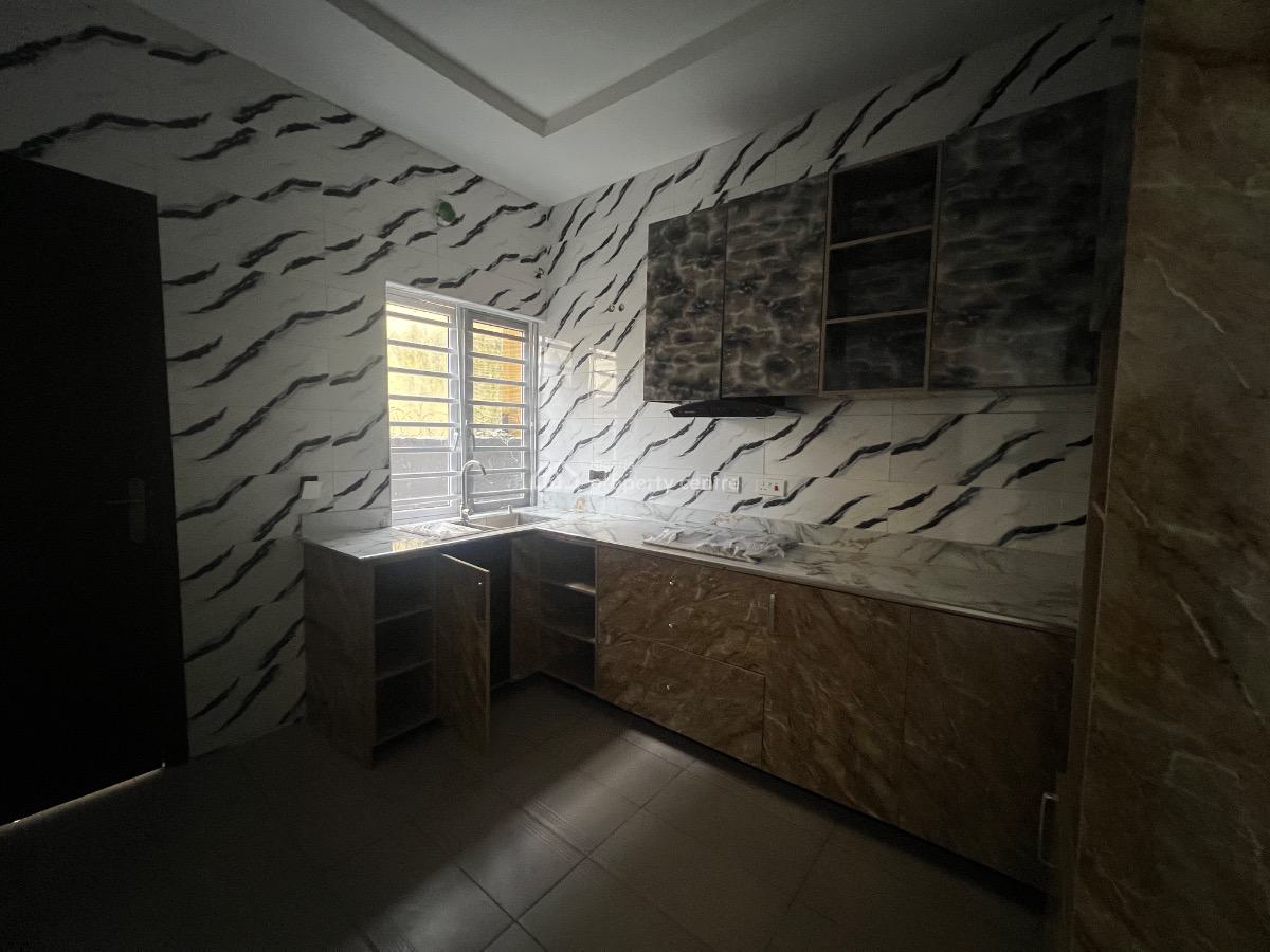 Luxury 2 Bedroom Apartment, Ilaje, Ajah, Lagos, Flat / Apartment for Sale