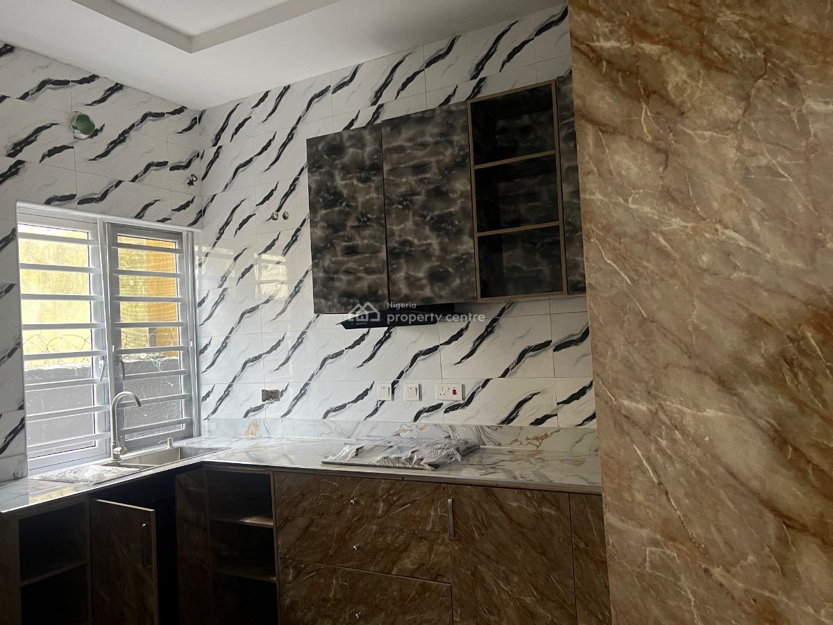 Luxury 2 Bedroom Apartment, Ilaje, Ajah, Lagos, Flat / Apartment for Sale