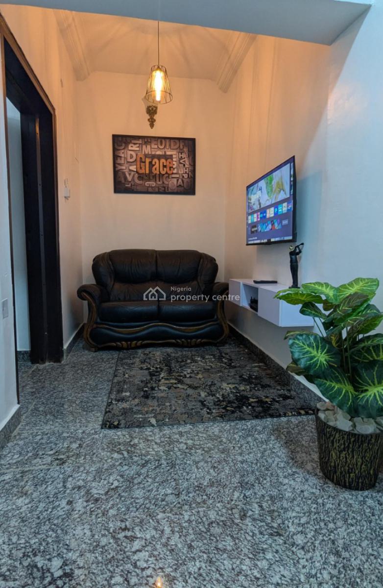 Cozy 1 Bedroom Apartment, Maitama District, Abuja, Flat / Apartment Short Let
