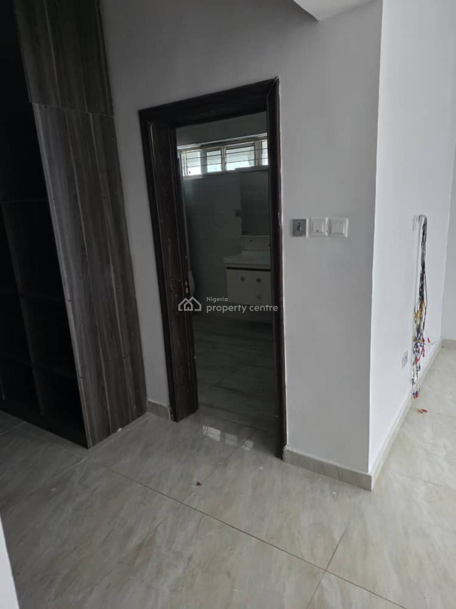 7 Bedroom Detached, Pink Beach, Lekki, Lagos, Detached Duplex for Sale