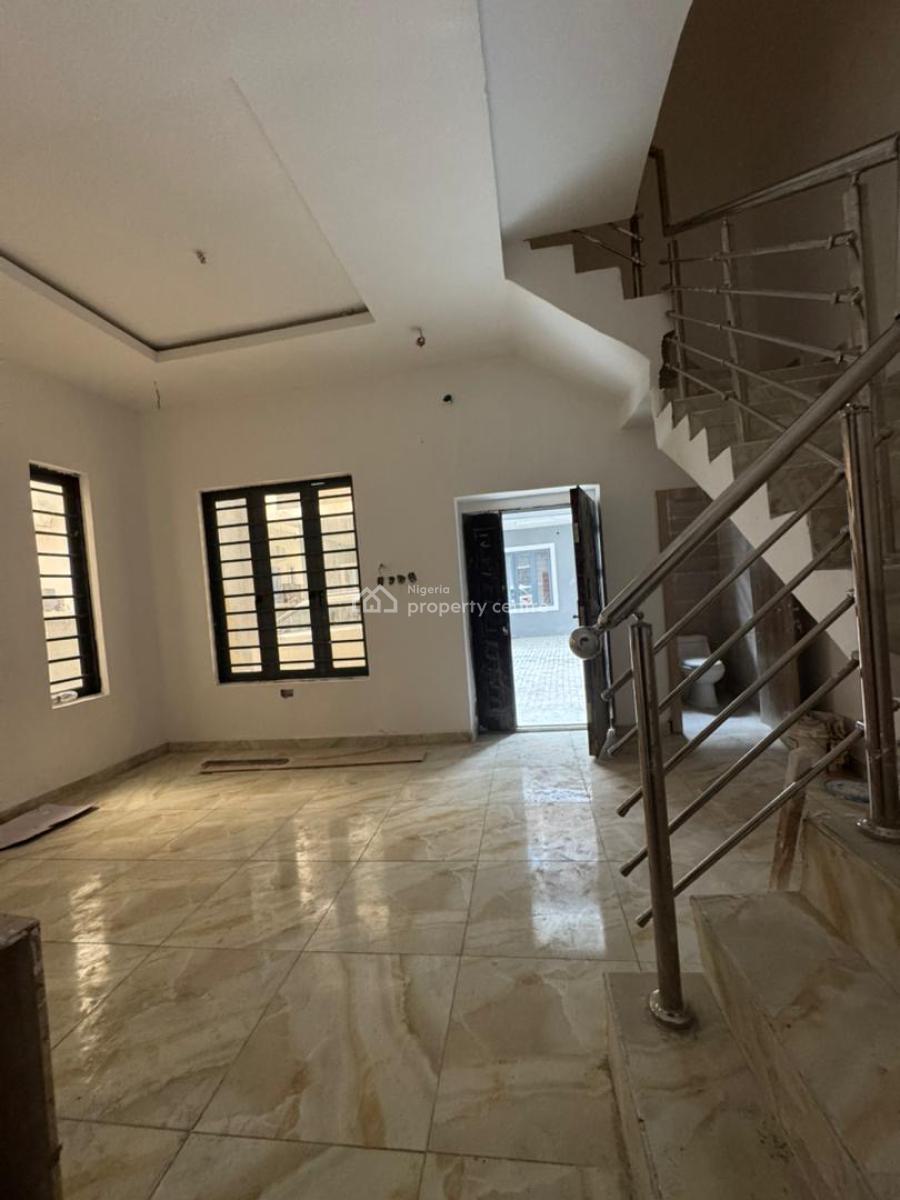 Distress Lovely 3 Bedroom Terrace Home, Vgc, Lekki, Lagos, Terraced Duplex for Sale
