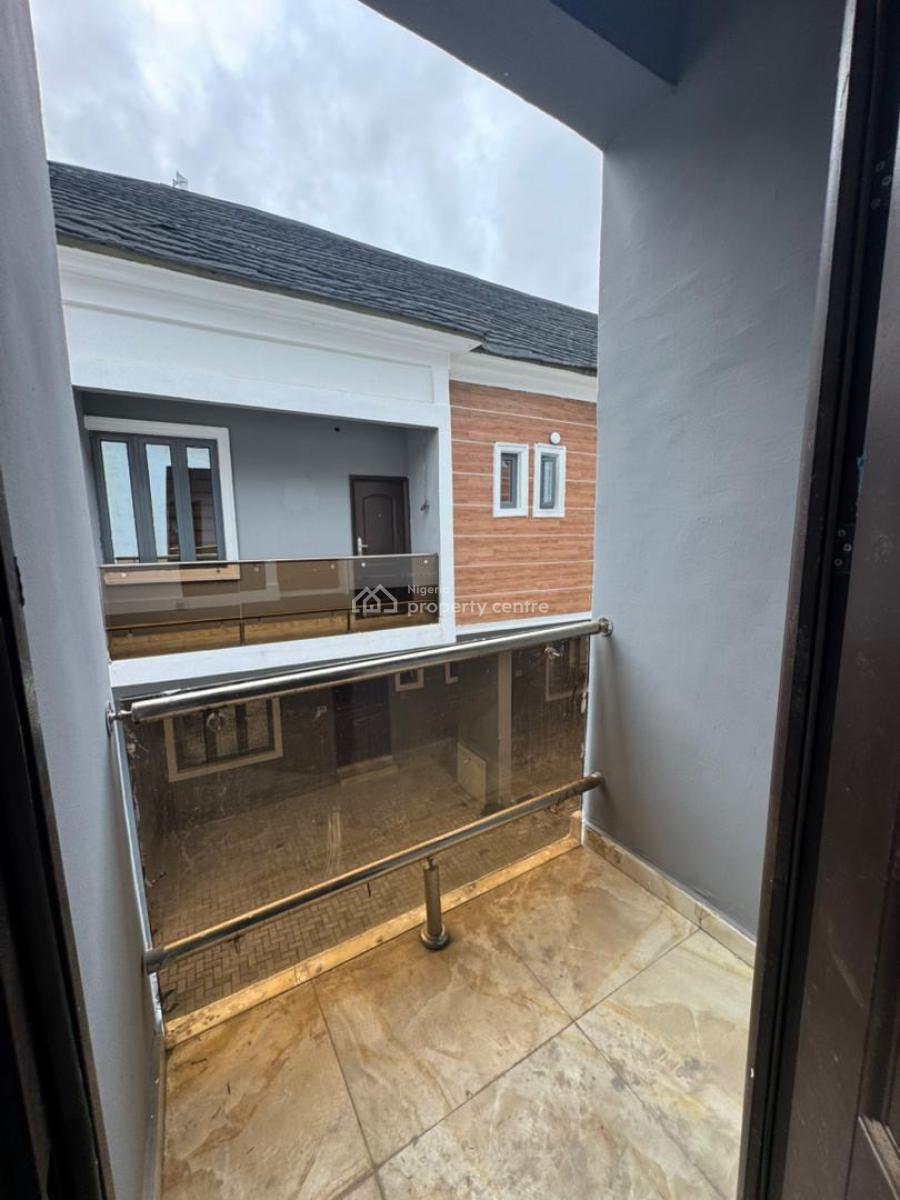 Distress Lovely 3 Bedroom Terrace Home, Vgc, Lekki, Lagos, Terraced Duplex for Sale
