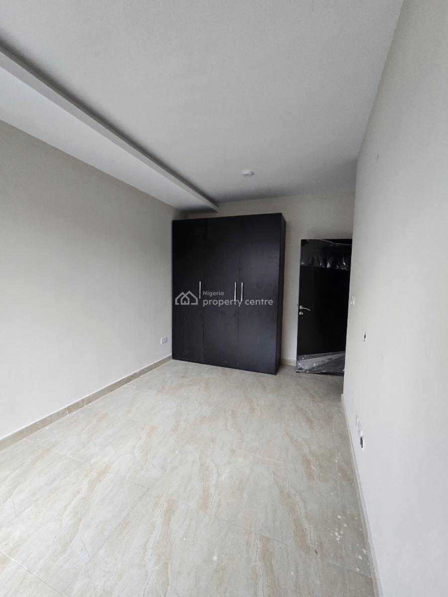 Exquisitely Finished 3 Bedroom Apartment with Elevator & Bq, Lekki Phase 1, Lekki, Lagos, Block of Flats for Sale