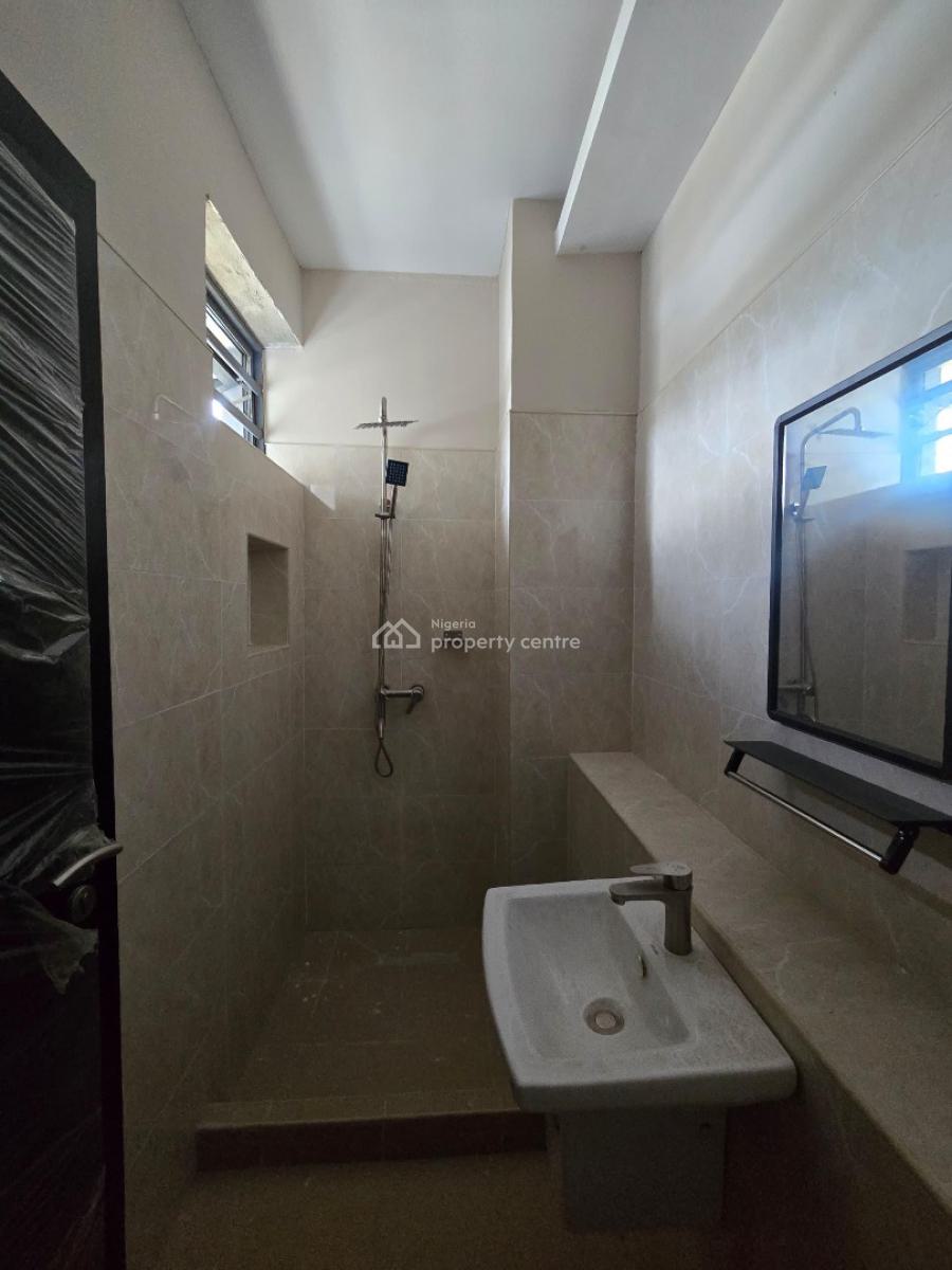 Exquisitely Finished 3 Bedroom Apartment with Elevator & Bq, Lekki Phase 1, Lekki, Lagos, Block of Flats for Sale
