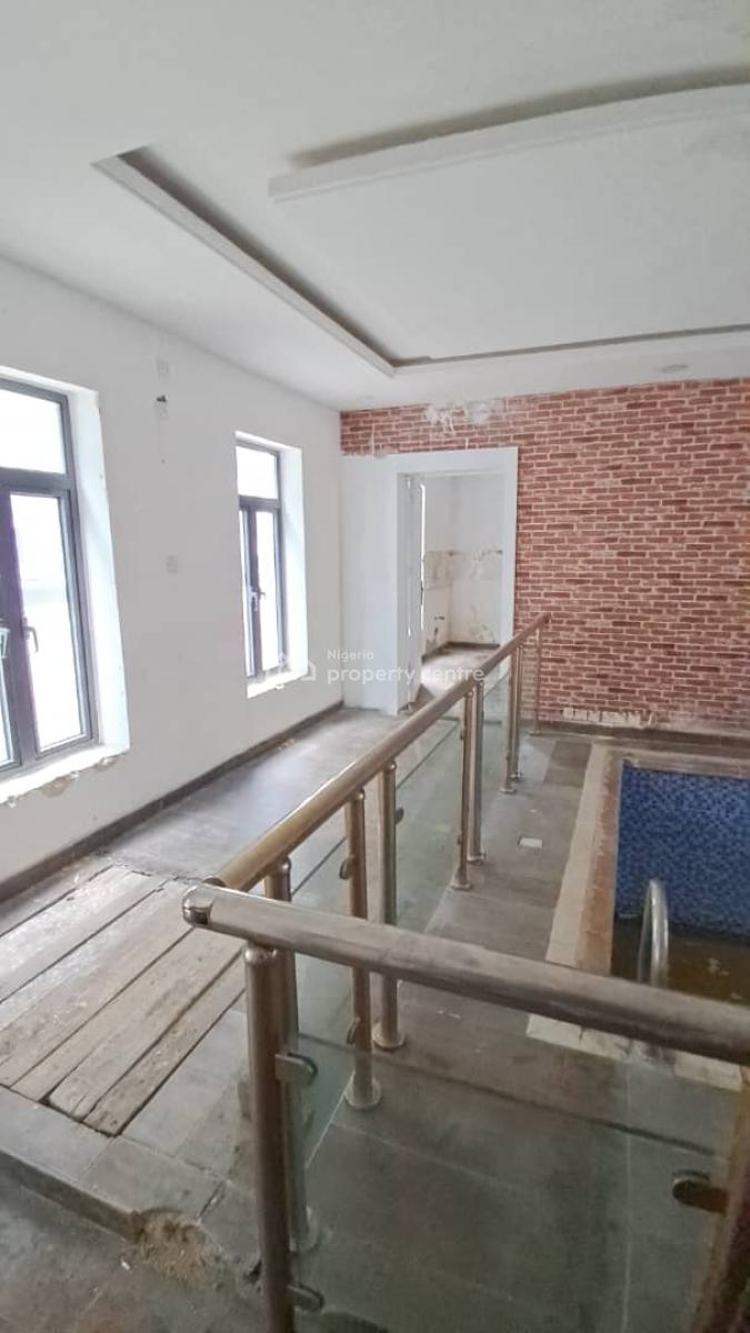 a Stand-alone Commercial Building That Is Perfect for Hospitality Business, Lekki Right, Lekki Phase 1, Lekki, Lagos, Hotel / Guest House for Sale