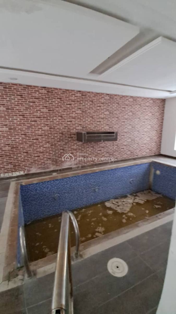 a Stand-alone Commercial Building That Is Perfect for Hospitality Business, Lekki Right, Lekki Phase 1, Lekki, Lagos, Hotel / Guest House for Sale