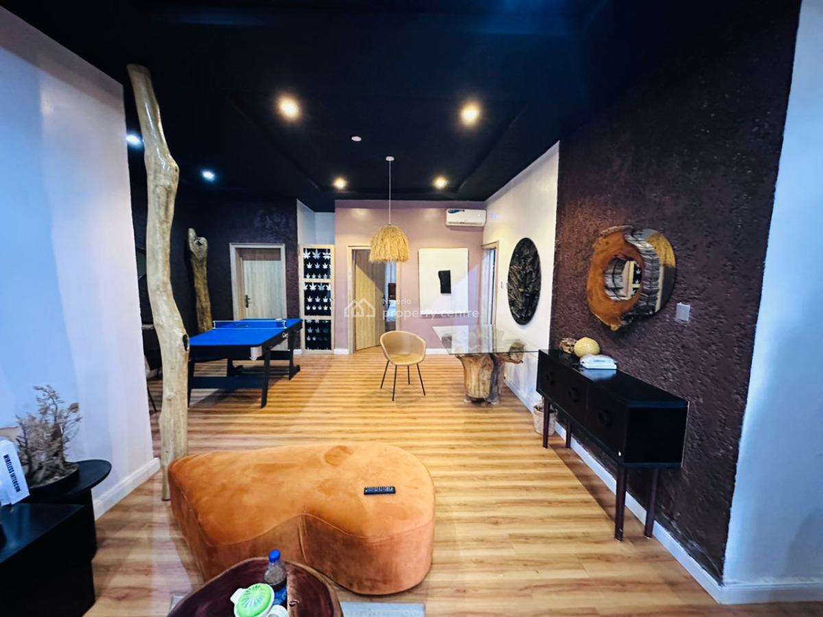 Distress Furnished 3 Bedrooms Flat, Mabushi, Abuja, Flat / Apartment for Sale