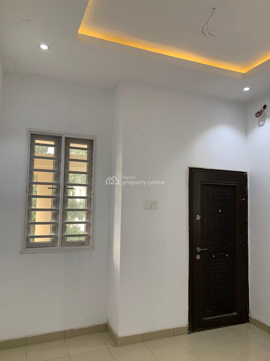 Mini Flat Upstairs, Lekki Scheme 2, Lekki, Lagos, Flat / Apartment for Rent