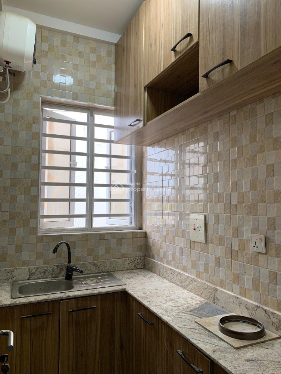 Mini Flat Upstairs, Lekki Scheme 2, Lekki, Lagos, Flat / Apartment for Rent