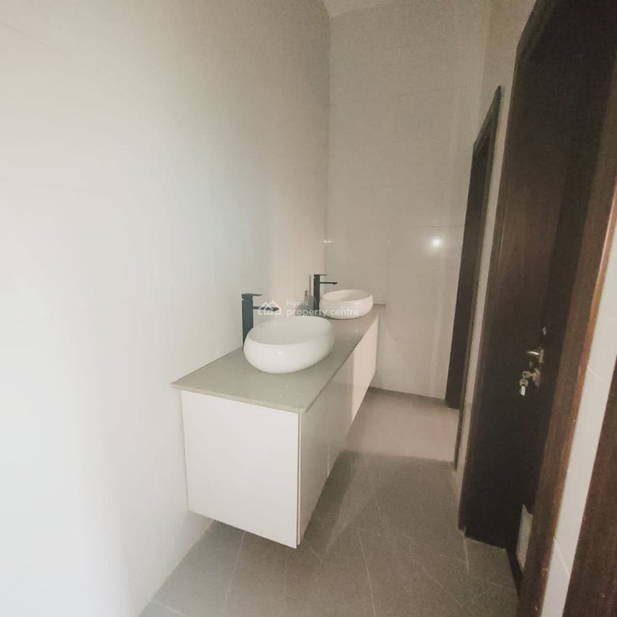 358sqm Office Space, Lekki Phase 1, Lekki, Lagos, Office Space for Rent