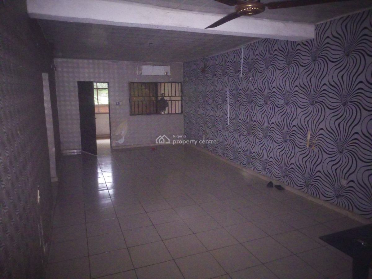Spacious 2 Bedroom Flat, Off Amino Kano Crescent, Wuse 2, Abuja, Flat / Apartment for Rent