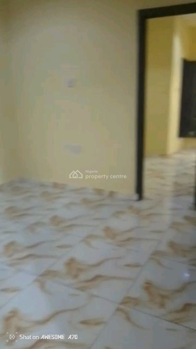 Specious Miniflat, Sabo, Yaba, Lagos, Mini Flat (room and Parlour) for Rent