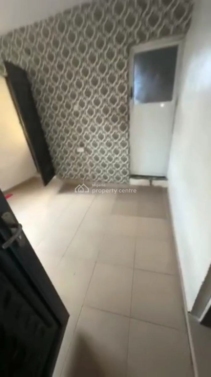 Specious Mini Flat, Fadeyi, Shomolu, Lagos, Mini Flat (room and Parlour) for Rent