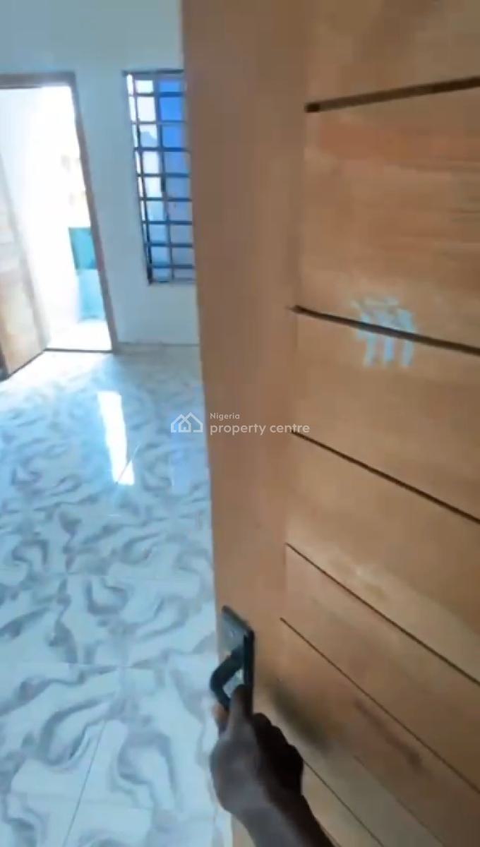 Specious Mini Flat, Bajulaye, Shomolu, Lagos, Mini Flat (room and Parlour) for Rent