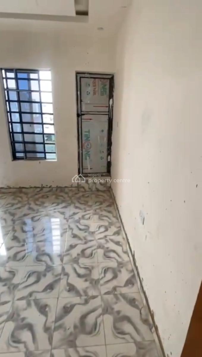 Specious Mini Flat, Bajulaye, Shomolu, Lagos, Mini Flat (room and Parlour) for Rent
