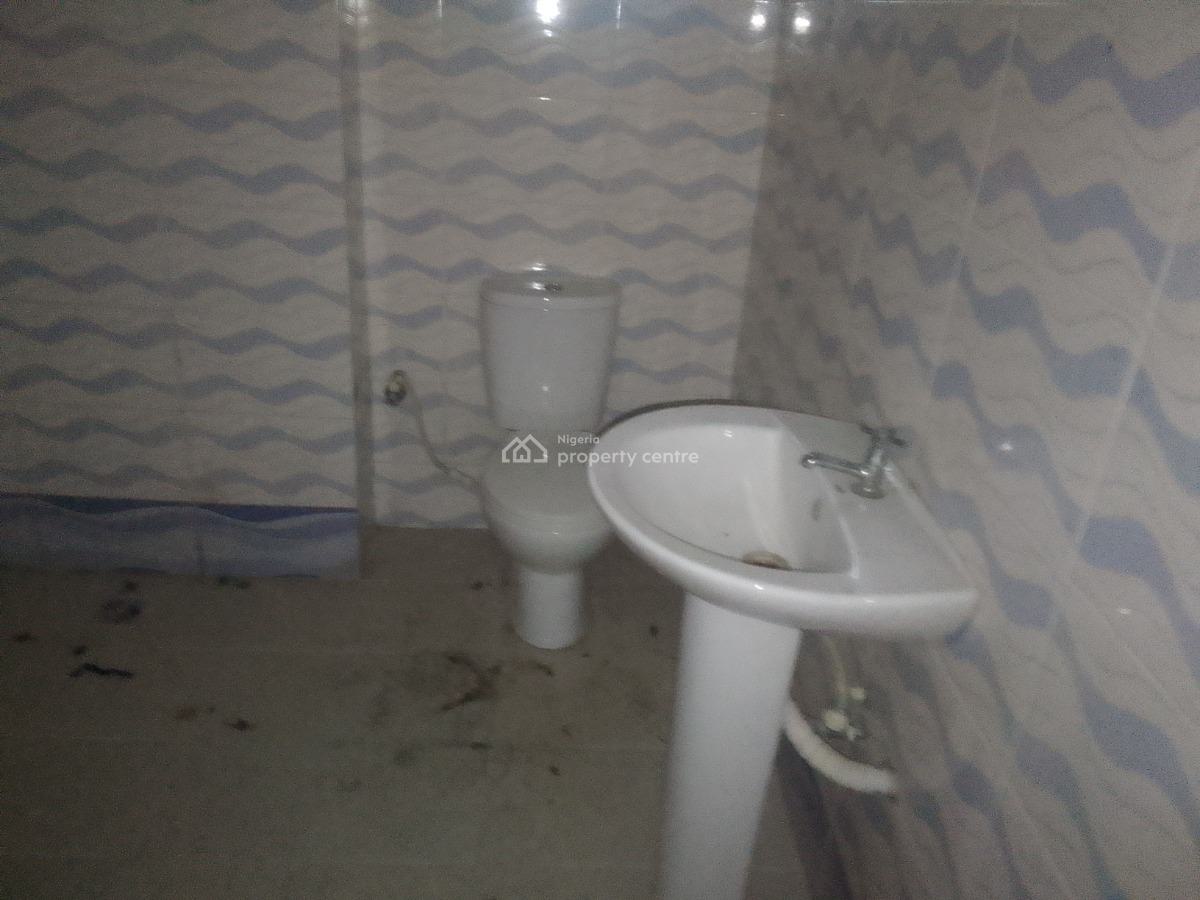 Spacious Luxury 4 Bedroom Flat with Excellent Features, Greenland Estate, Ogombo, Ajah, Lagos, Flat / Apartment for Rent