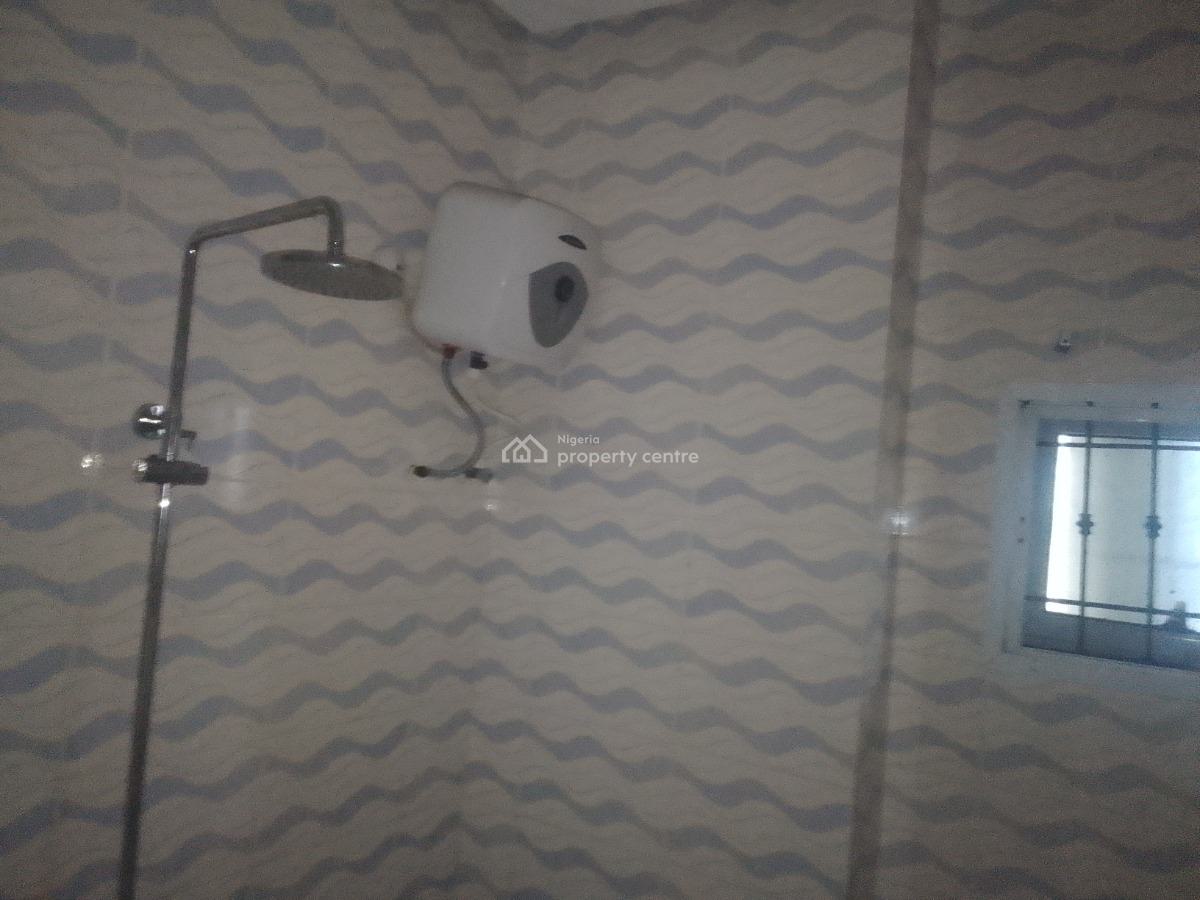 Spacious Luxury 4 Bedroom Flat with Excellent Features, Greenland Estate, Ogombo, Ajah, Lagos, Flat / Apartment for Rent