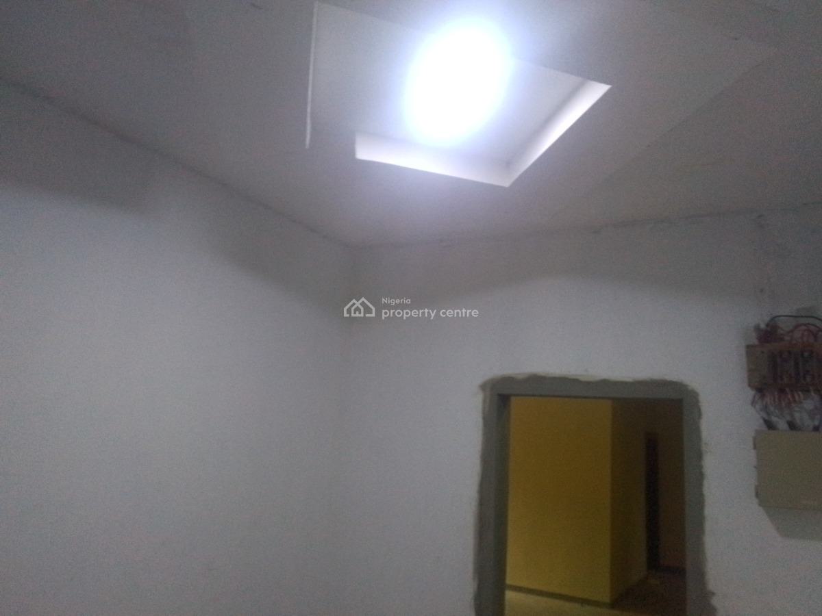 Spacious Luxury 4 Bedroom Flat with Excellent Features, Greenland Estate, Ogombo, Ajah, Lagos, Flat / Apartment for Rent