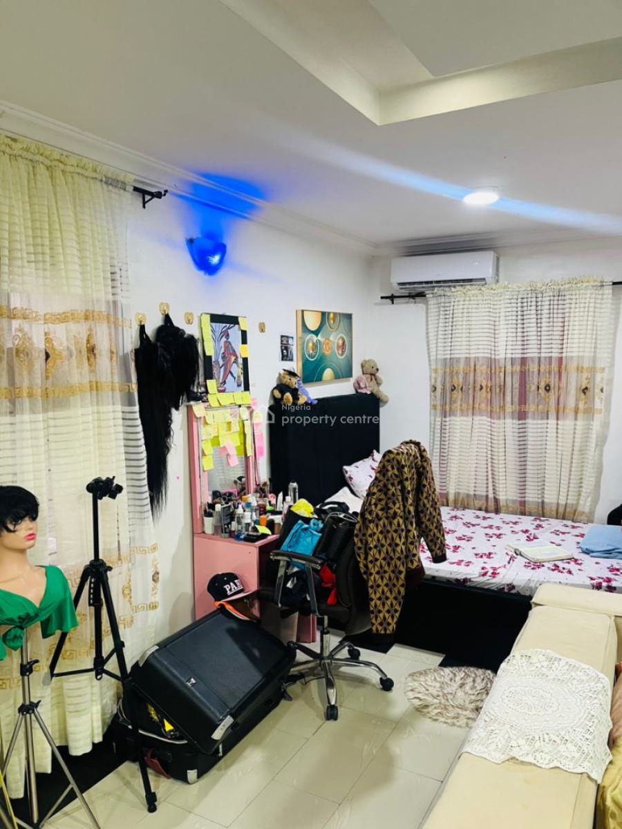 Studio Apartment ( Self Contain) with 24 Hours Electricity, Ikate Lekki, Lekki, Lagos, Self Contain (single Rooms) for Sale